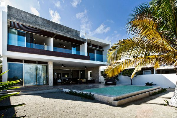 RESIDENCIA KUGU